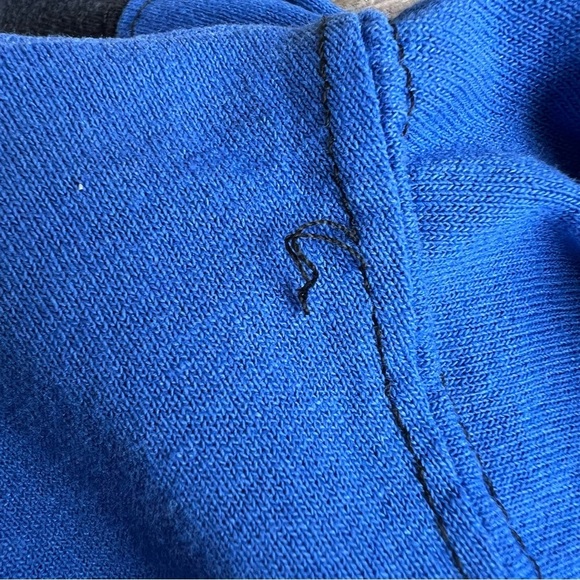 VTG Tonka Truck Garage Service V-Neck Shirt Size 4 Blue Black Colorblock Canada - Picture 11 of 11